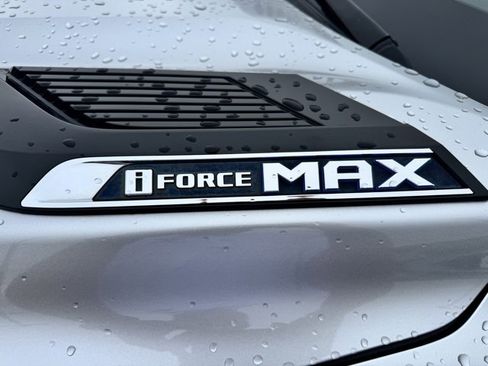 Used 2022 Toyota Tundra Platinum image 10