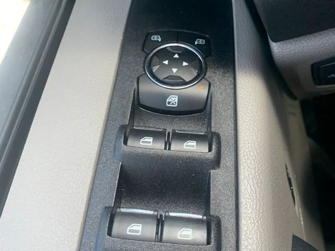 Used 2022 Ford F250 XL w/ STX Appearance Package image 26