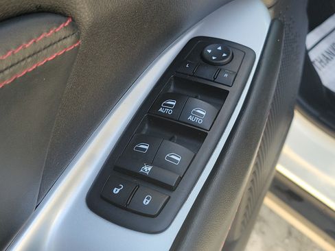 Used 2017 Dodge Journey GT FWD image 17