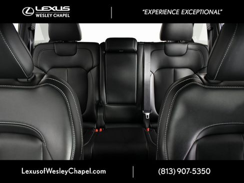 Used 2024 Jeep Grand Cherokee Limited w/ Black Appearance Package image 24