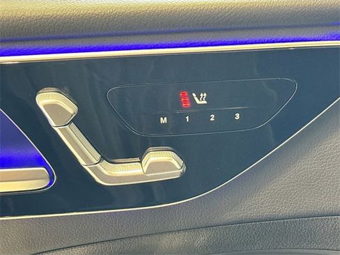 Certified 2025 Mercedes-Benz C 300 4MATIC Sedan image 20