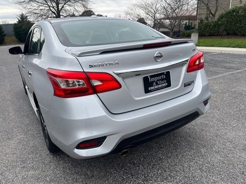 Used 2017 Nissan Sentra SR image 4