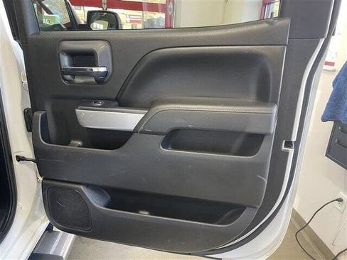 Used 2015 Chevrolet Silverado 2500 LTZ AWD/4WD image 20