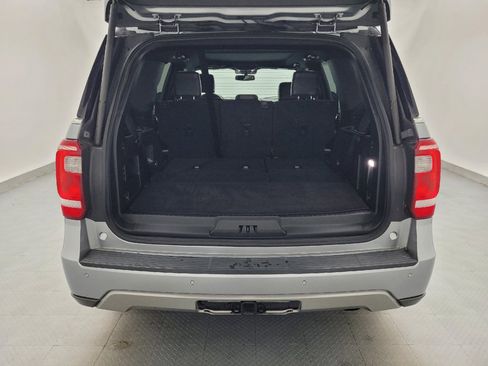 Used 2021 Ford Expedition XLT image 29