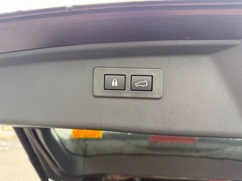 Used 2025 Subaru Outback Touring XT w/ Popular Package #2 AWD/4WD image 8