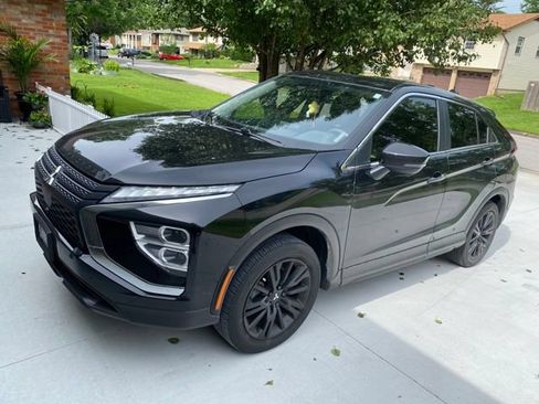 Used 2023 Mitsubishi Eclipse Cross LE AWD/4WD image 15