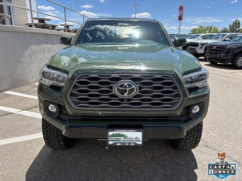 Used 2021 Toyota Tacoma TRD Off-Road w/ TRD Premium Off Road Package AWD/4WD image 12