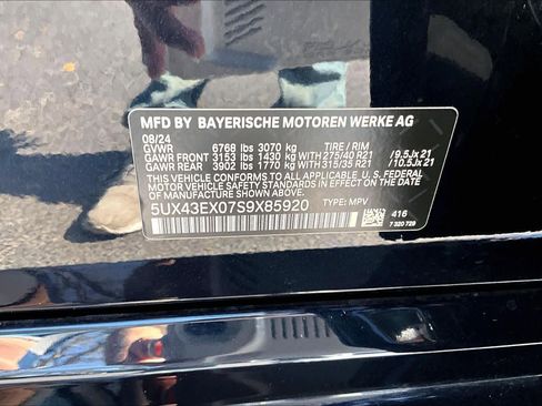 Certified 2025 BMW X6 M60i w/ Dynamic Handling Package image 34