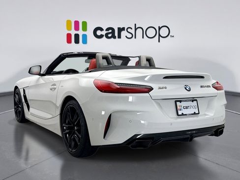 Used 2021 BMW Z4 M40i RWD image 3