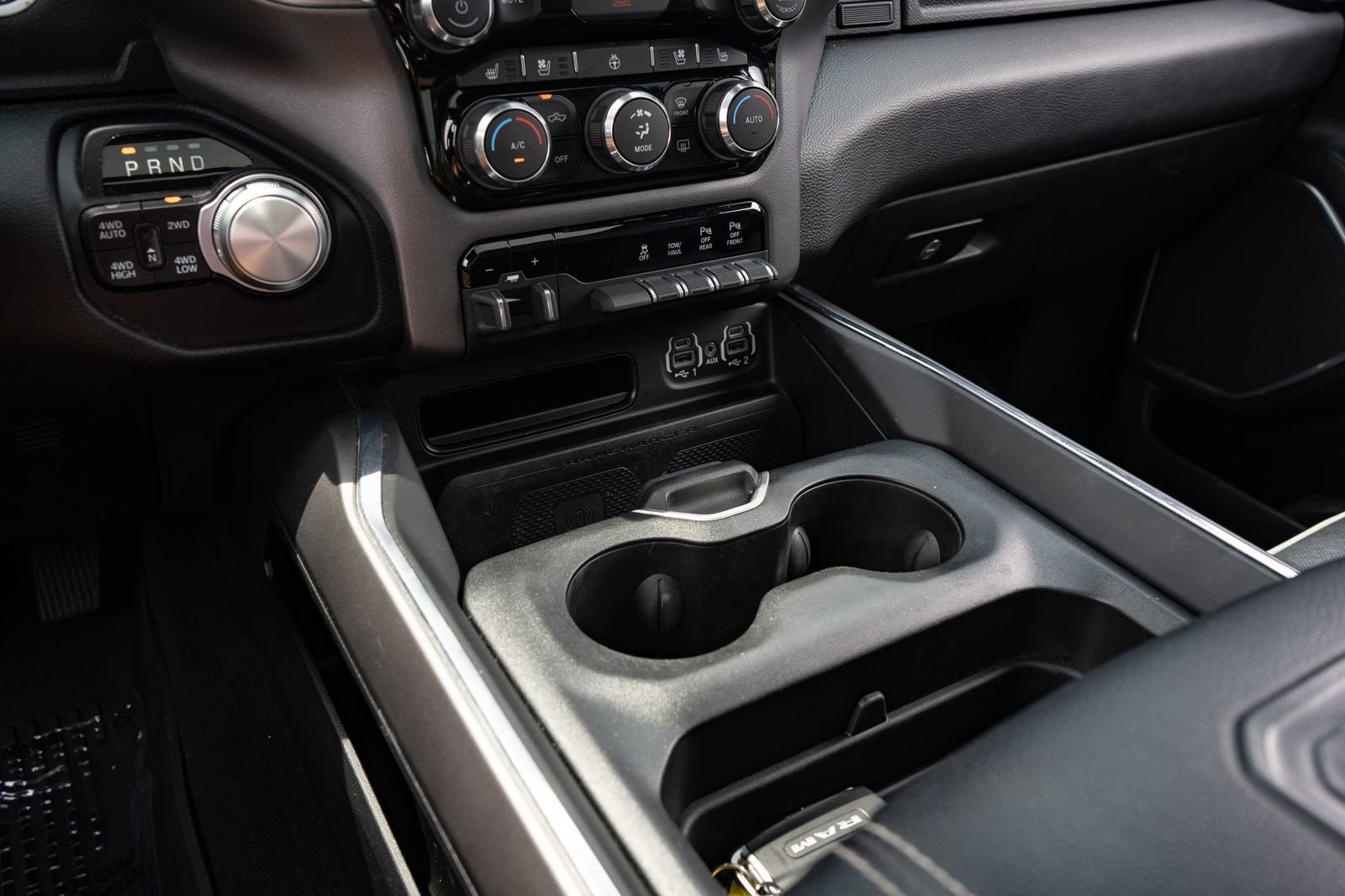 Used 2022 RAM 1500 Laramie AWD/4WD image 26