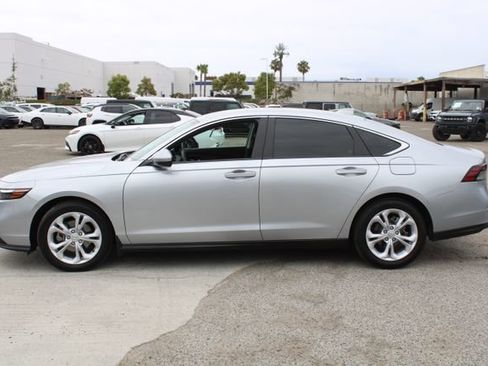 Used 2025 Honda Accord LX image 7