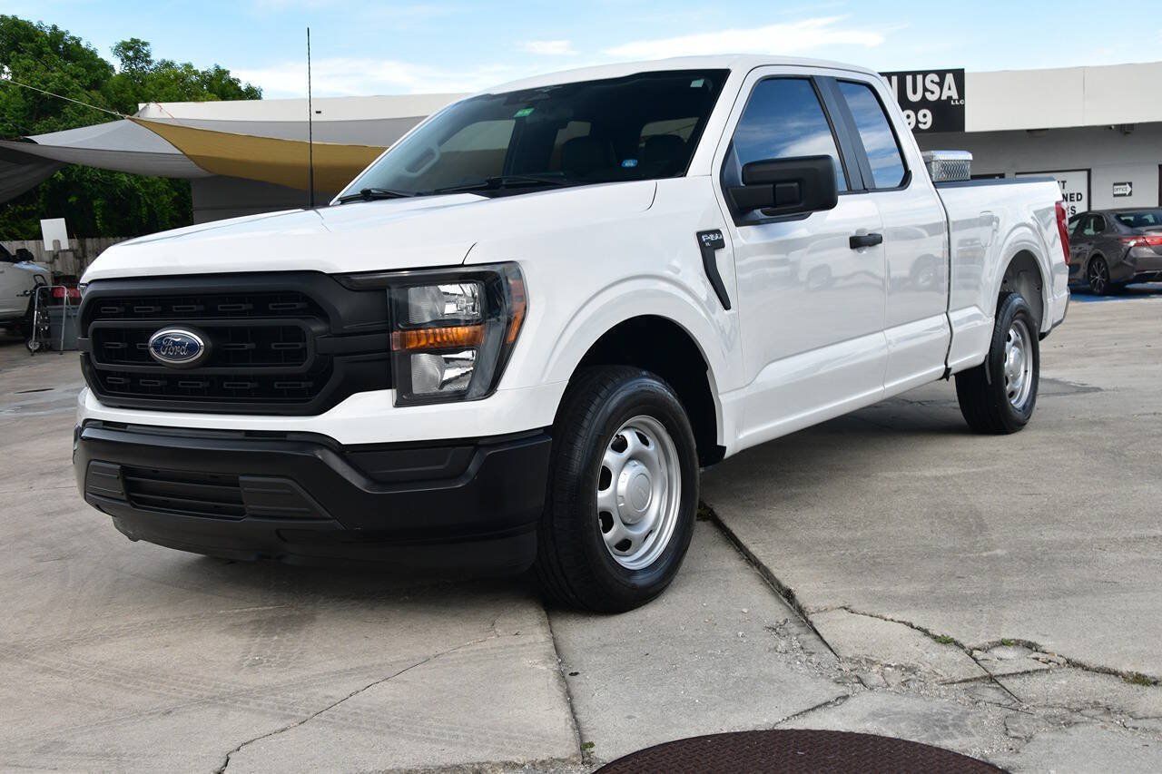 Used 2023 Ford F150 XL RWD image 3
