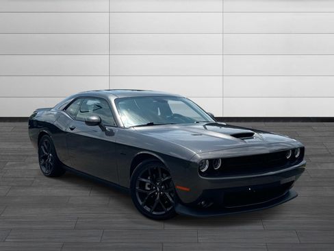 Used 2023 Dodge Challenger R/T w/ Plus Package RWD image 2