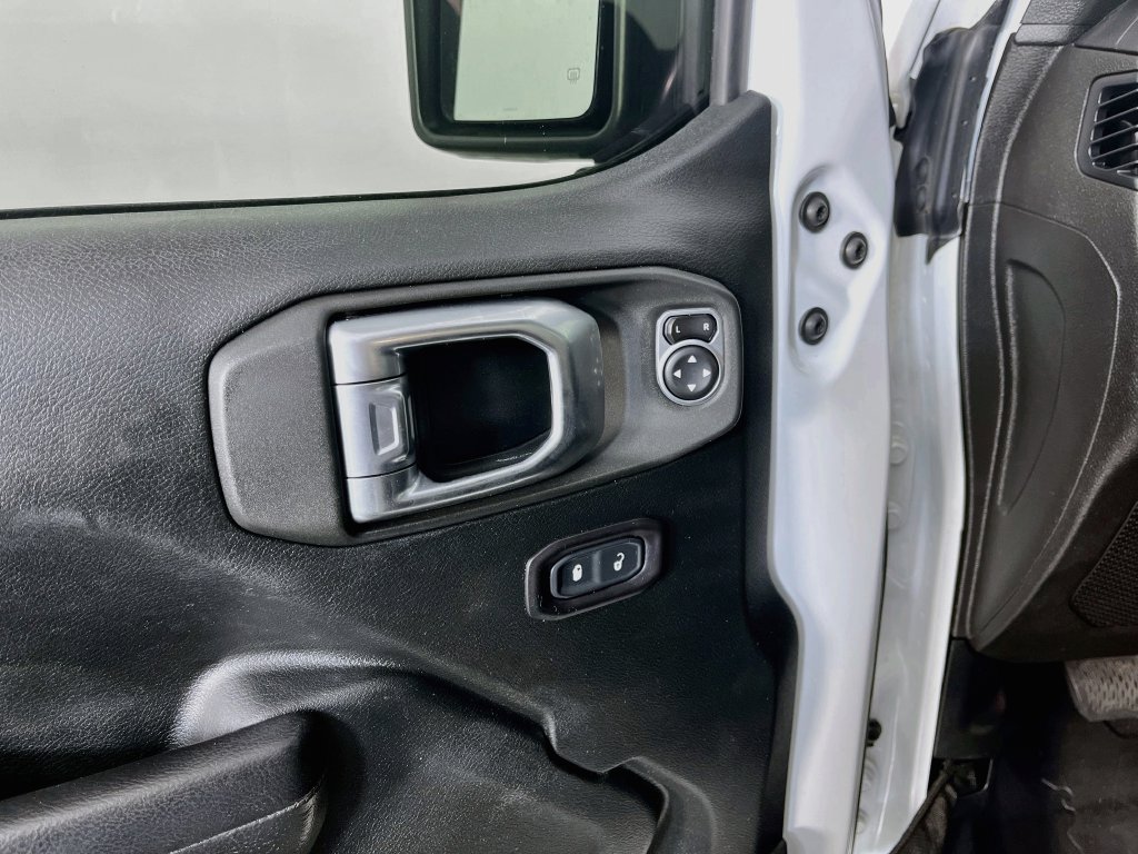 Used 2019 Jeep Wrangler Unlimited Sport S AWD/4WD image 24