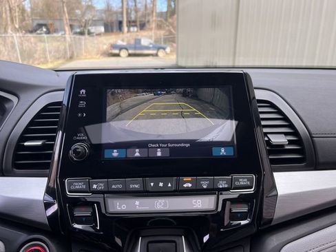 Used 2018 Honda Odyssey EX-L image 22