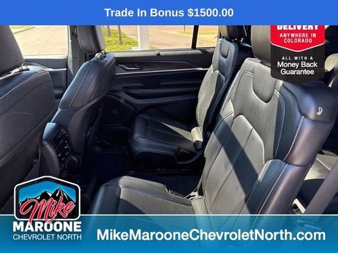 Used 2024 Jeep Grand Cherokee L Limited w/ Luxury Tech Group II image 15