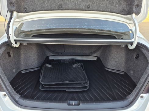 Certified 2018 Honda Accord EX-L image 25