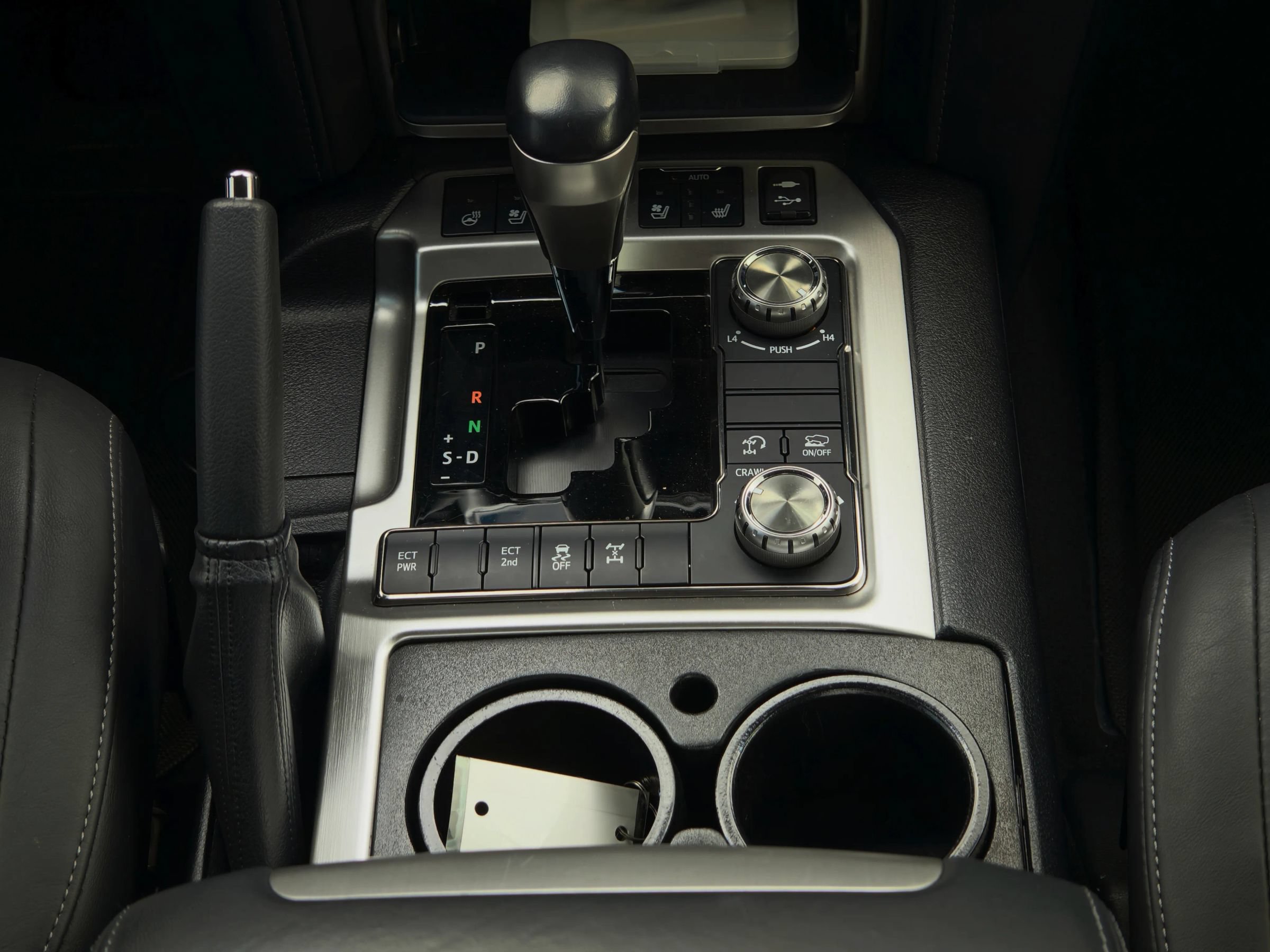 Used 2019 Toyota Land Cruiser AWD/4WD image 41