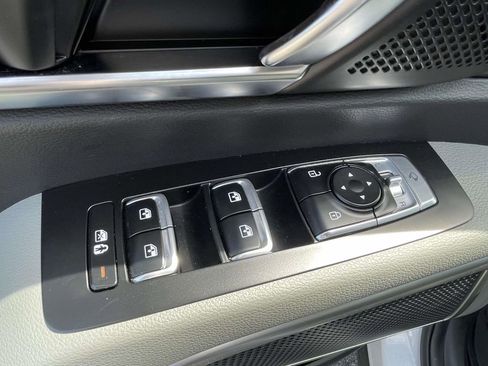 Used 2023 Kia Telluride EX X-Line AWD/4WD image 18