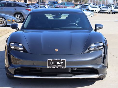 Used 2022 Porsche Taycan 4 Cross Turismo image 4