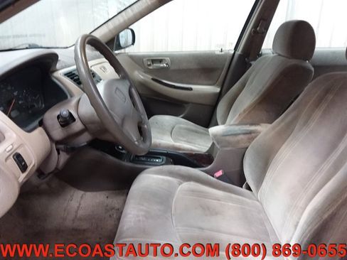 Used 2000 Honda Accord SE image 10