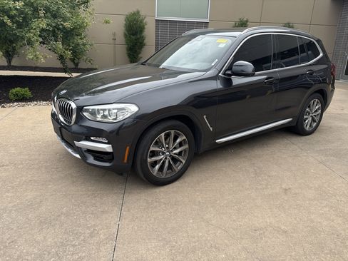 Used 2019 BMW X3 xDrive30i w/ Convenience Package AWD/4WD image 5