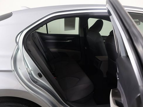 Used 2023 Toyota Camry LE image 25