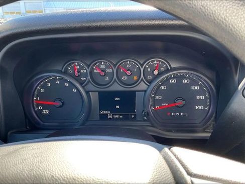 Used 2023 Chevrolet Silverado 2500 Custom w/ Custom Convenience Package image 10