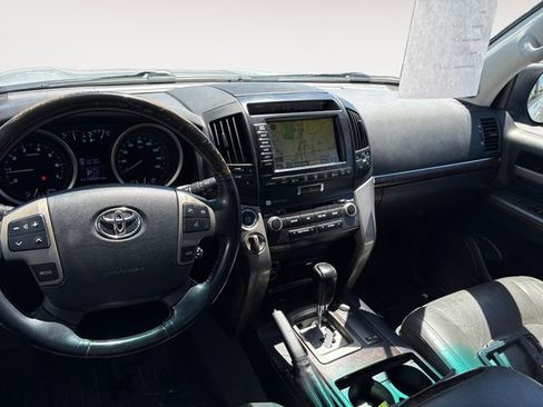 Used 2009 Toyota Land Cruiser AWD/4WD image 11