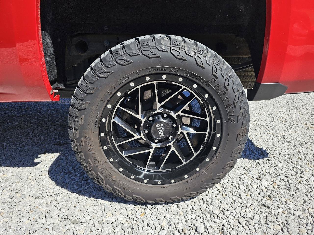 Used 2018 Chevrolet Silverado 1500 LT w/ Texas Edition AWD/4WD image 73