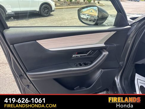 Used 2024 MAZDA CX-90 3.3 Turbo w/ Preferred Package AWD/4WD image 11