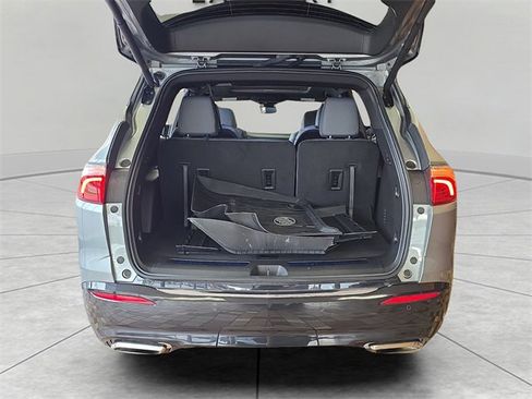Used 2024 Buick Enclave Essence w/ Experience Buick Package image 27