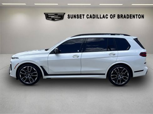 Used 2025 BMW X7 M60i AWD/4WD image 6