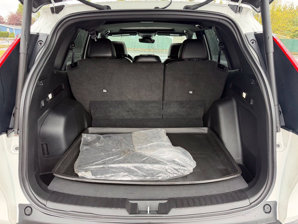 Used 2023 Honda CR-V Sport Touring image 10