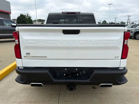Used 2020 Chevrolet Silverado 1500 LT Trail Boss AWD/4WD image 6