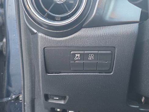 Used 2018 Toyota Yaris iA image 20