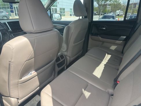 Used 2017 Honda Ridgeline RTL-T image 13