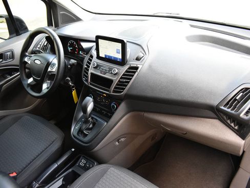 Used 2022 Ford Transit Connect XLT image 28