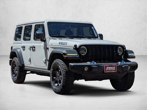 Used 2023 Jeep Wrangler Unlimited w/ 8.4" Radio Group AWD/4WD image 3