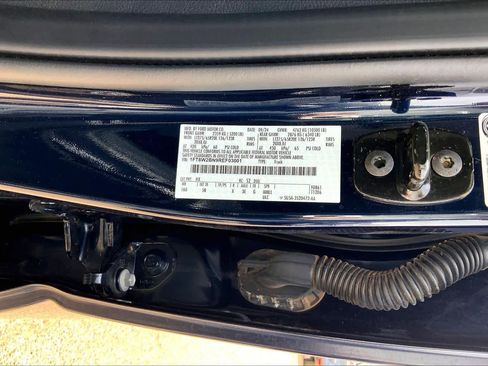 Certified 2024 Ford F250 Lariat w/ Sport Appearance Package image 36