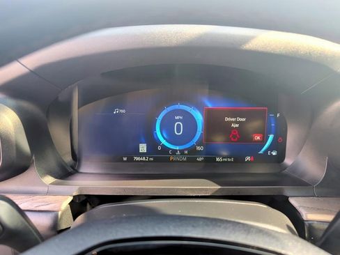 Used 2021 Ford Explorer Platinum w/ Equipment Group 601A image 21