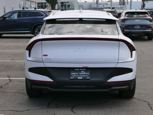 New 2025 Kia EV6 Light w/ Light LR Technology Package image 5