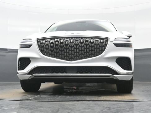 Certified 2026 Genesis GV70 2.5T Select image 28