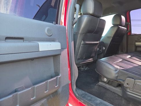Used 2015 Ford F350 Lariat image 11