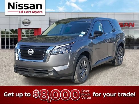 New 2025 Nissan Pathfinder S image 1