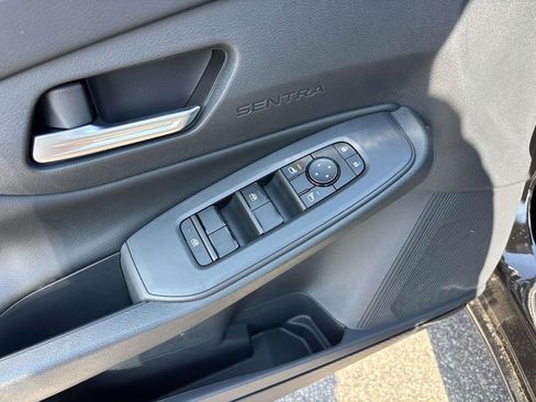 New 2026 Nissan Sentra SV FWD image 5