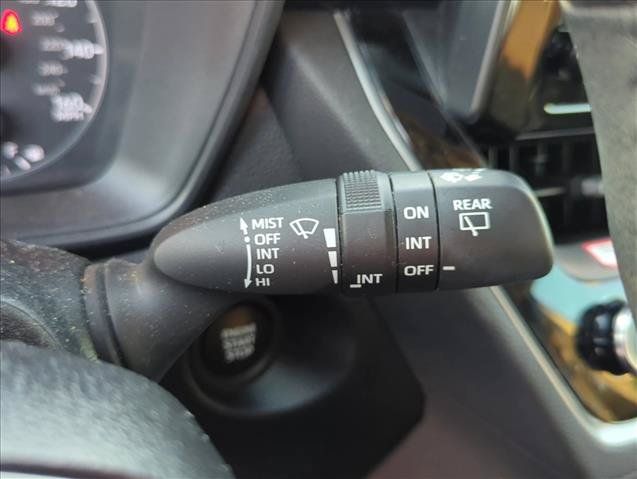 Certified 2024 Toyota Corolla Cross LE AWD/4WD image 14