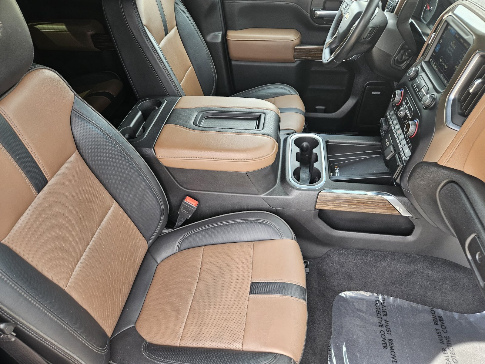 Used 2021 Chevrolet Silverado 2500 High Country AWD/4WD image 16
