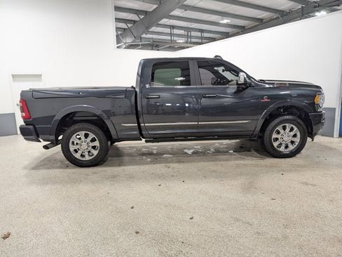 Used 2020 RAM 3500 Limited image 2