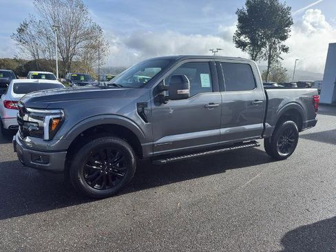 New 2025 Ford F150 Lariat w/ Equipment Group 501A Mid image 23